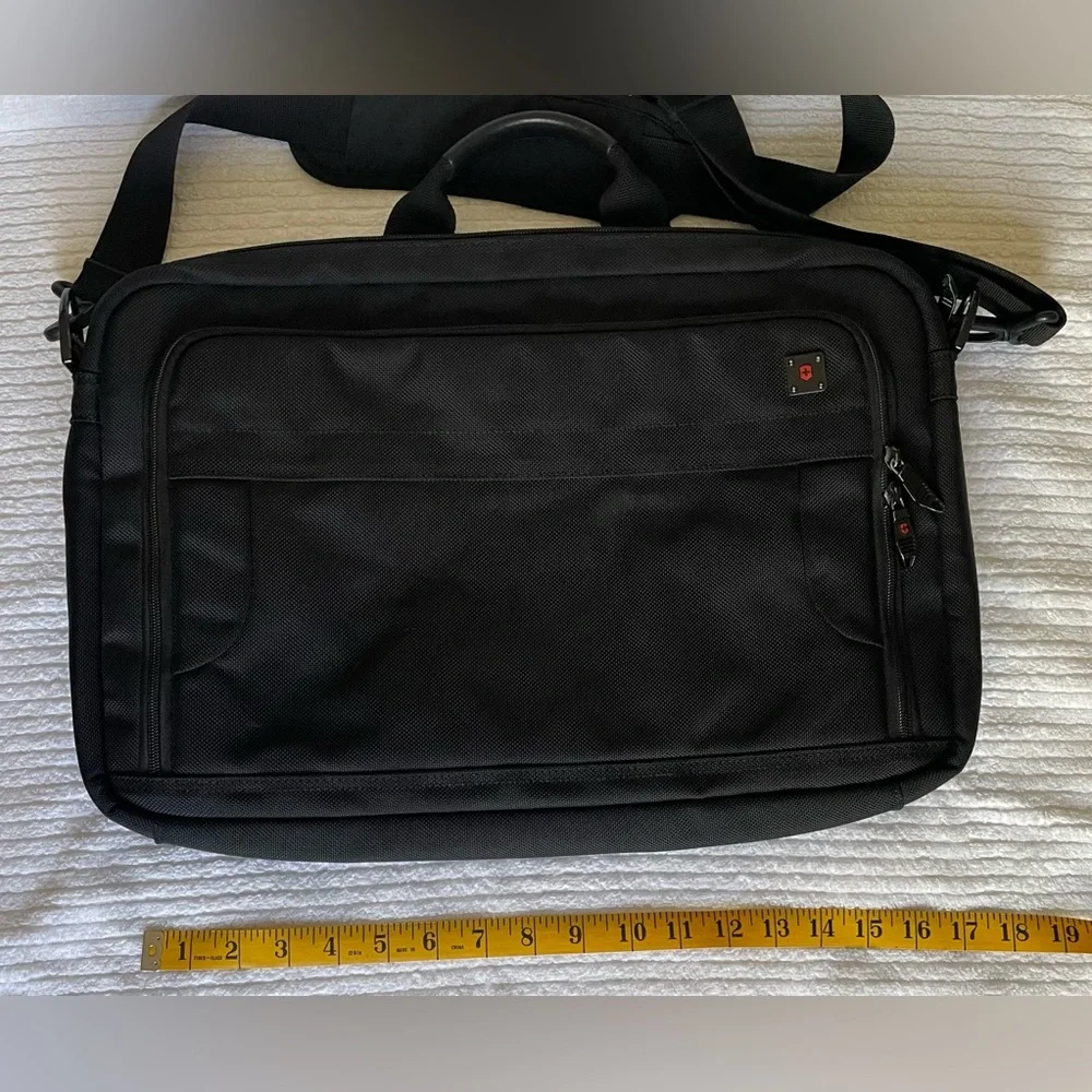 Victorinox laptop briefcase
